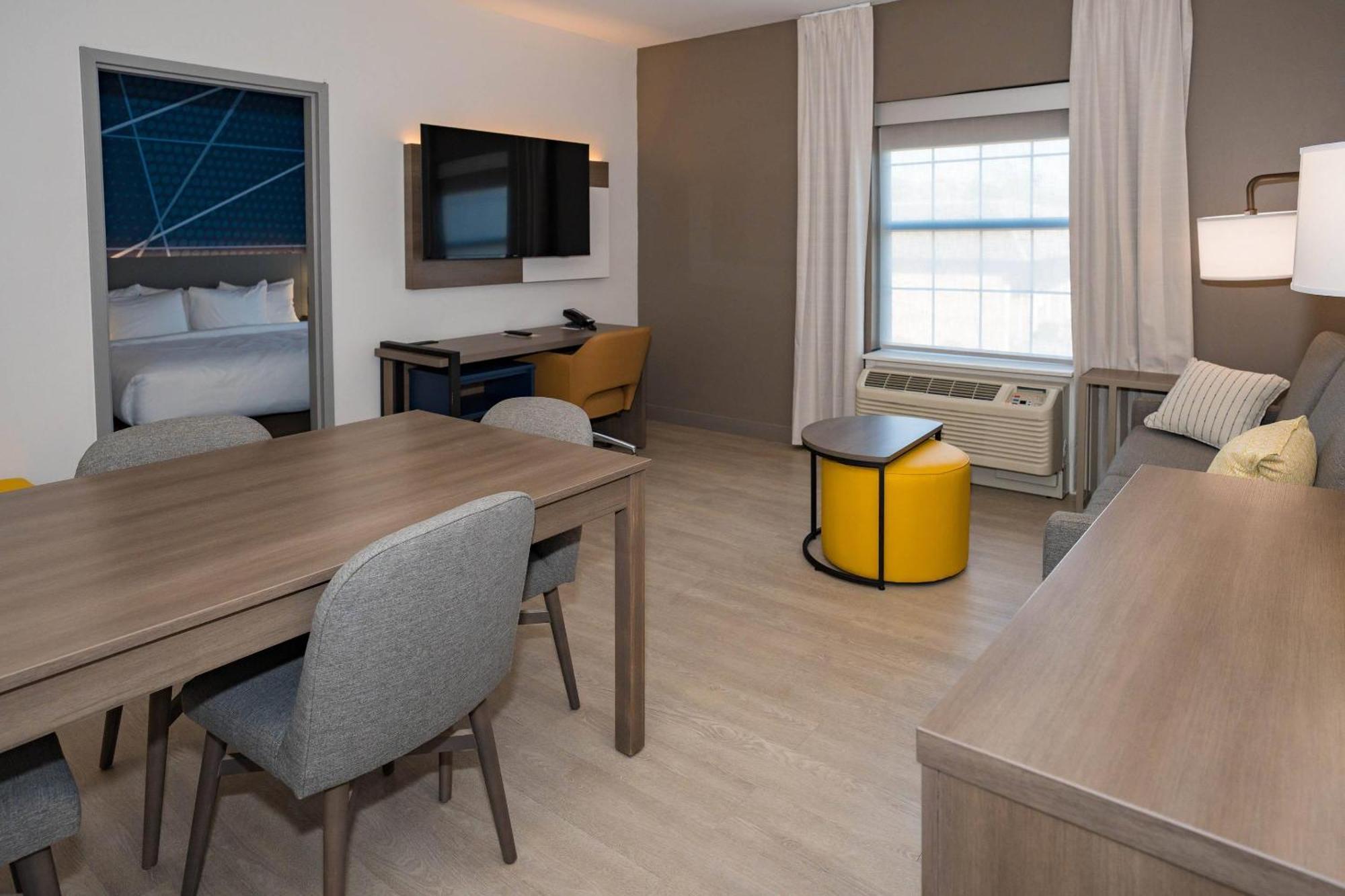 Comfort Inn & Suites River City Decatur Extérieur photo